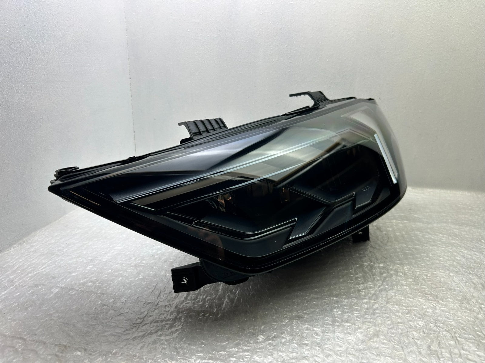 Original Audi A1 LED Matrix Scheinwerfer links 82A941033B1