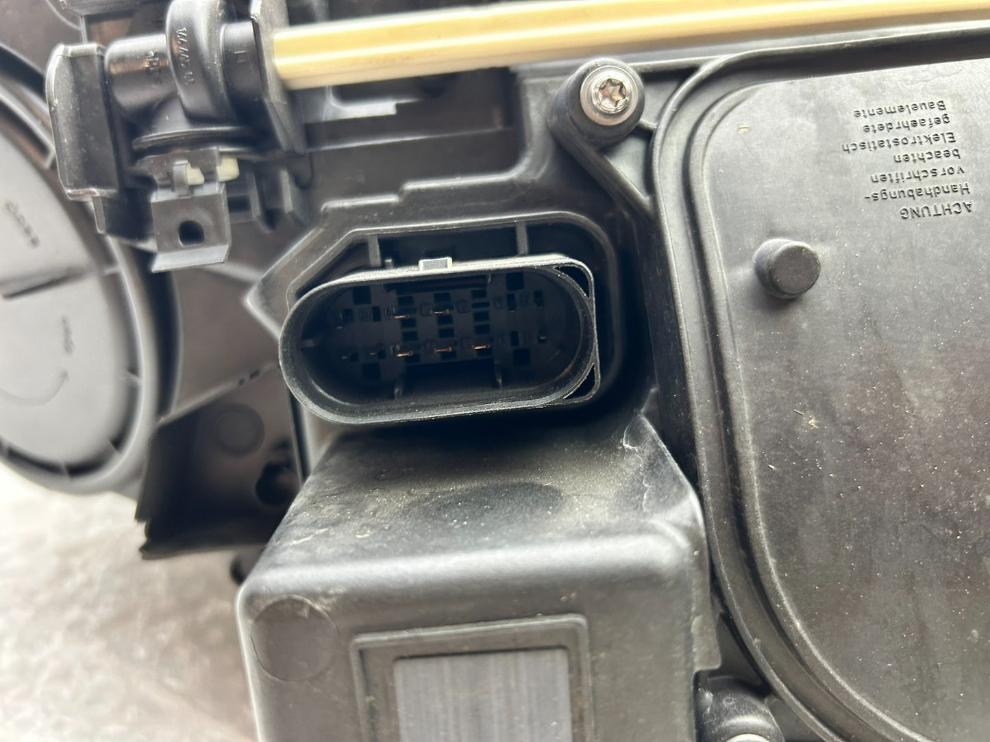 Original Mercedes W212 LED Scheinwerfer Frontscheinwerfer links A212820915914