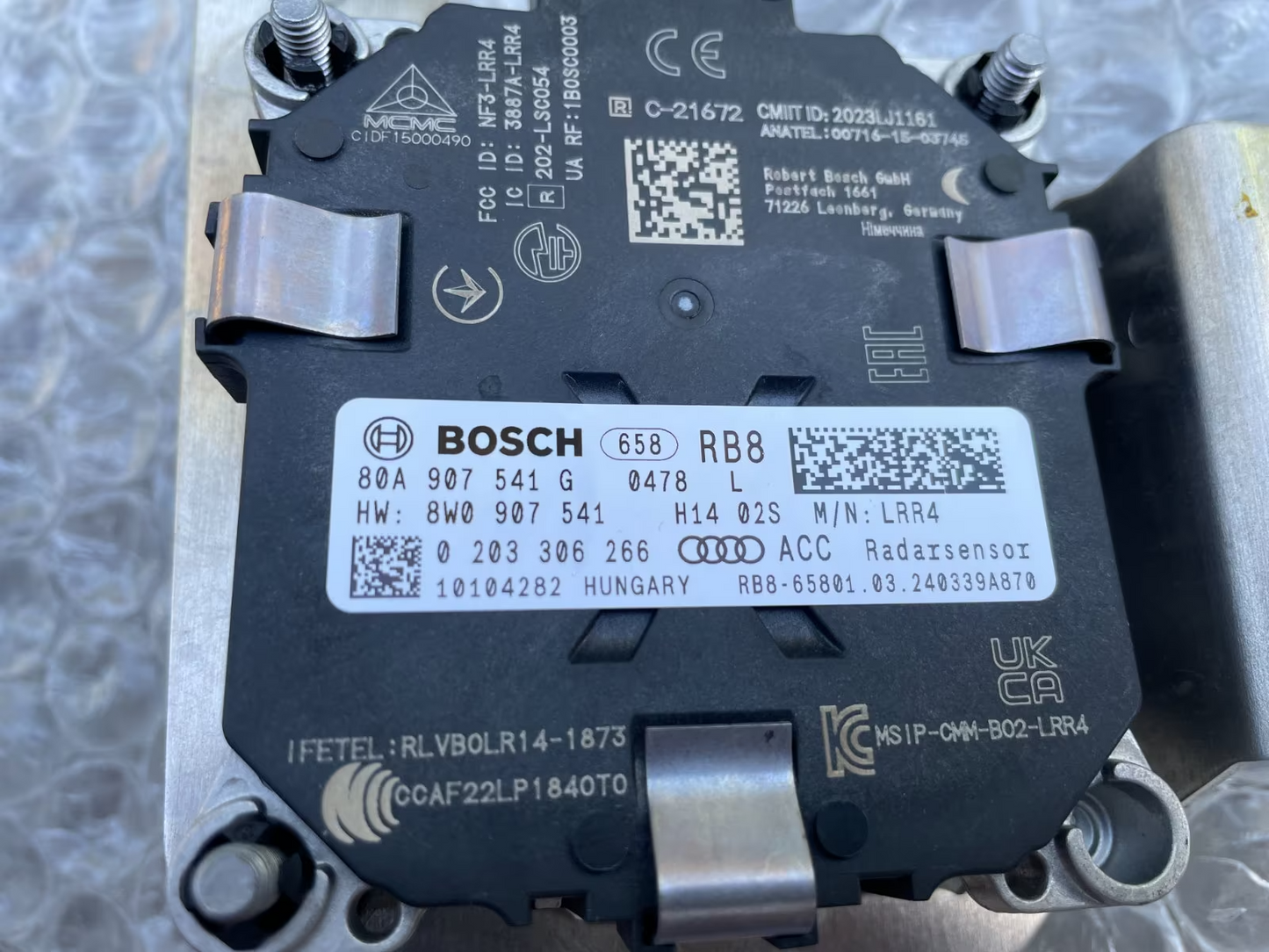 Original Audi A4 A5 Q5 Radarsensor Abstandsradar ACC 8W09075414