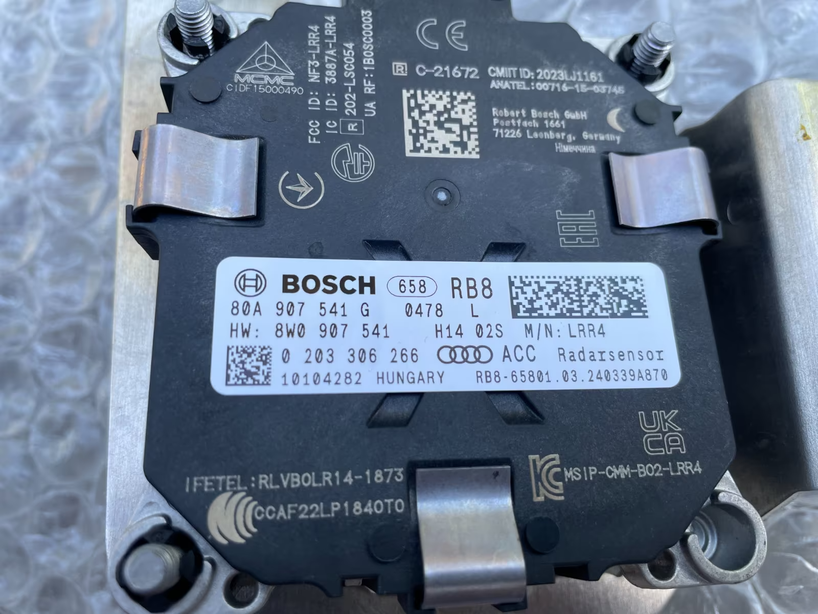 Original Audi A4 A5 Q5 Radarsensor Abstandsradar ACC 8W09075414