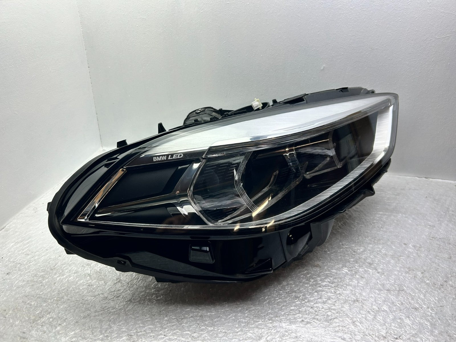 Original BMW 1er F40 LED Scheinwerfer rechts 94828082