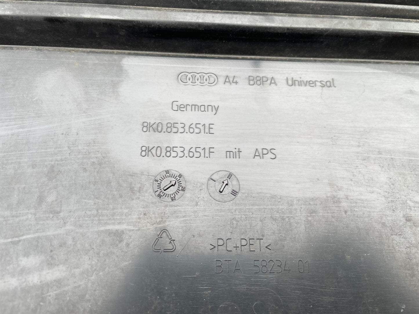 Original Audi A4 B8 Kühlergrill Frontgrill Gitter 8K0853651F7