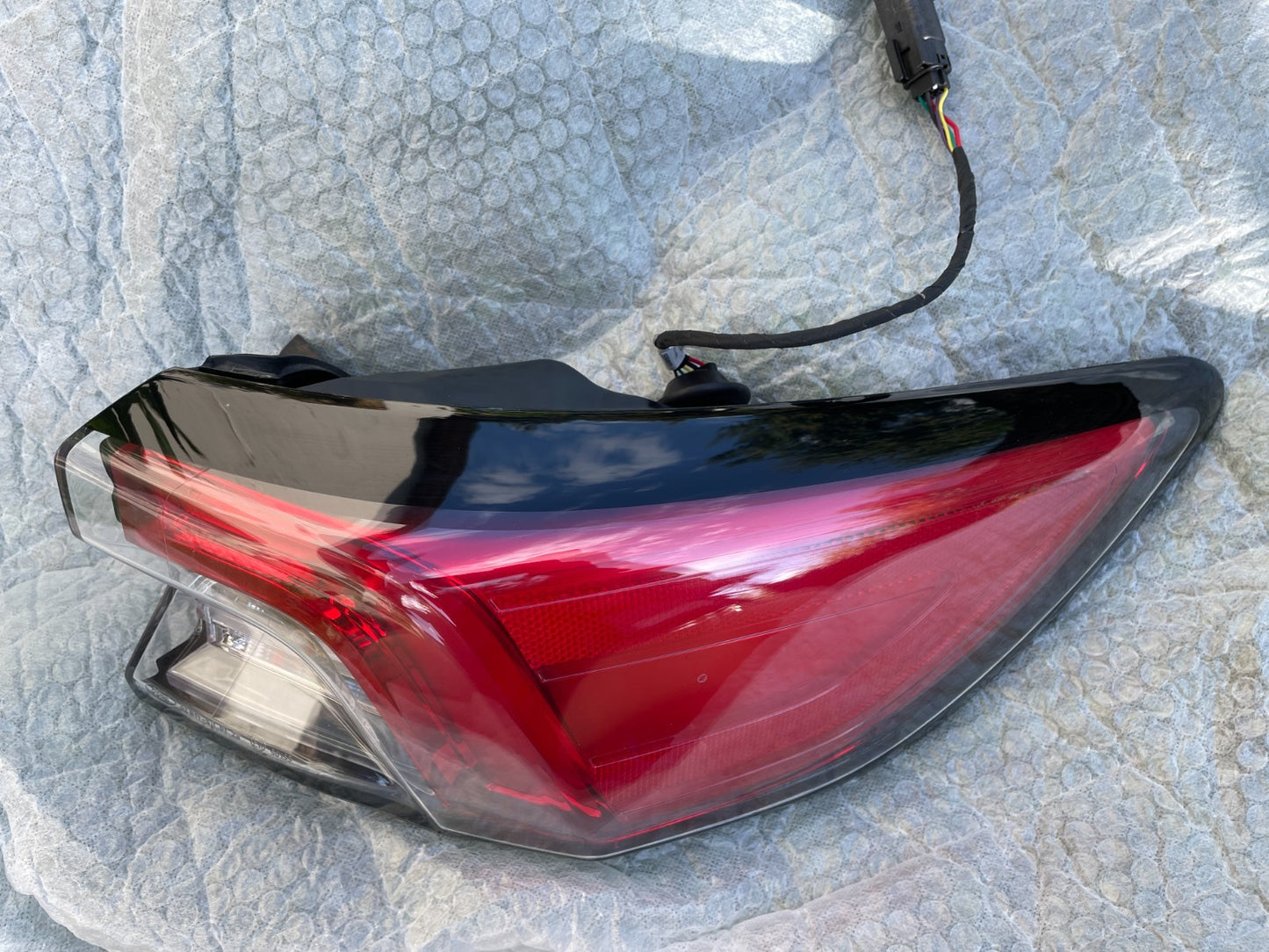 Original Ford Kuga III Rückleuchte hinten rechts LV4B-13404-BE3