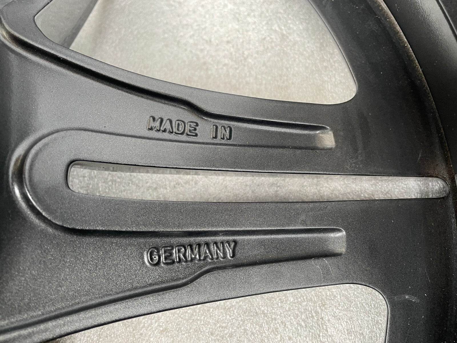 1x NEUE Mercedes AMG GT Alufelge 11.0Jx20 Zoll / A29040105007