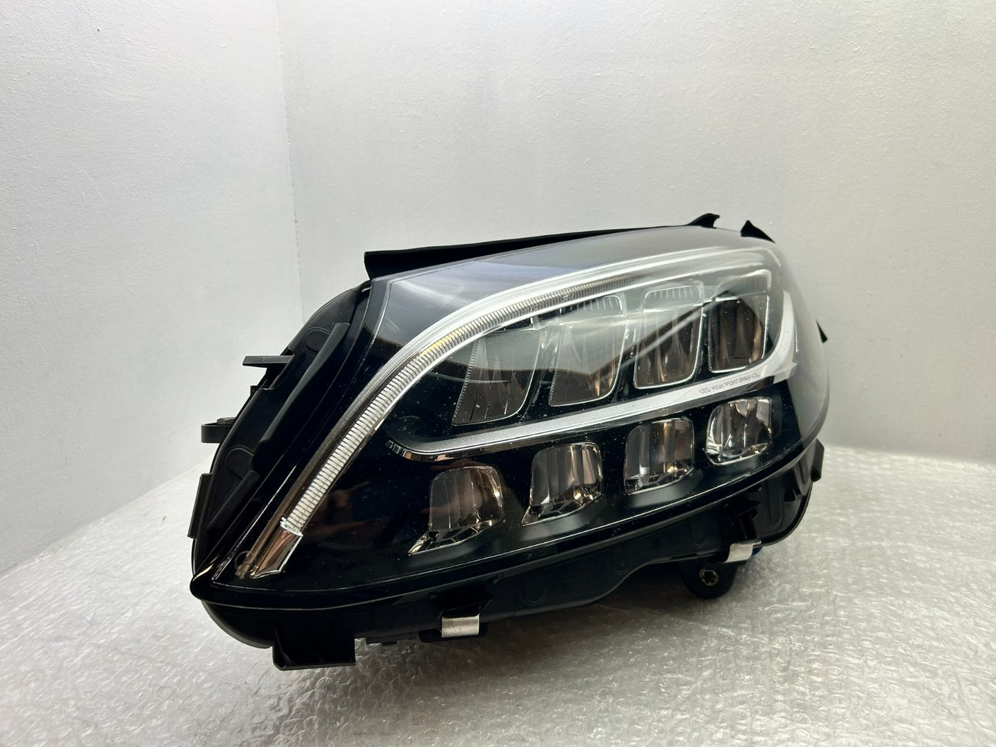 Original Mercedes C-Klasse W205 LED Scheinwerfer links A20590621061