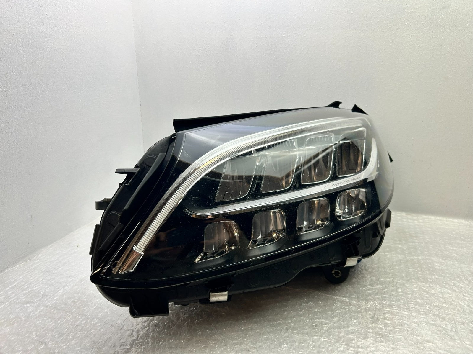 Original Mercedes C-Klasse W205 LED Scheinwerfer links A20590621061