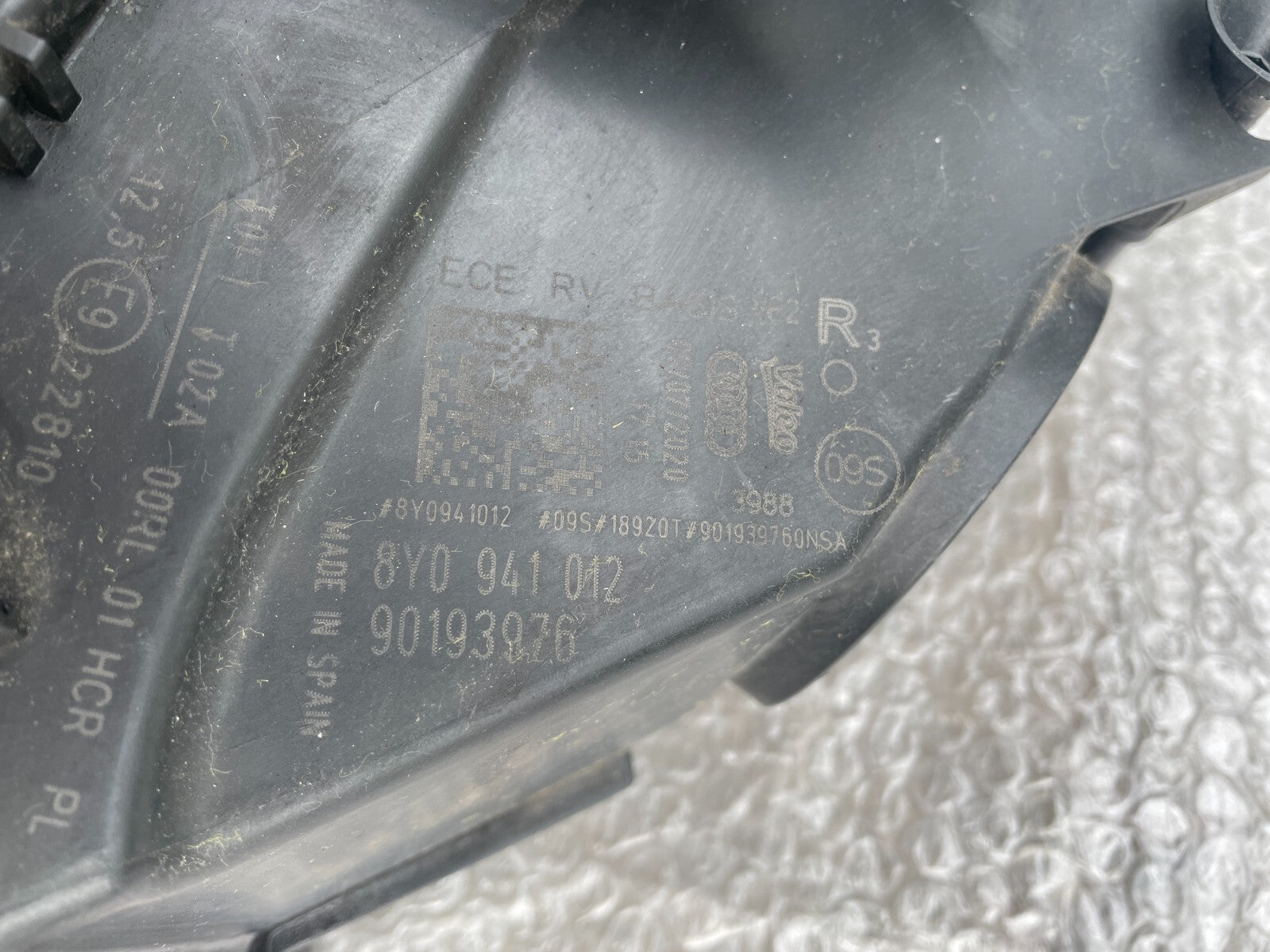 Original Audi A3 S3 8Y LED Scheinwerfer rechts 8Y09410124