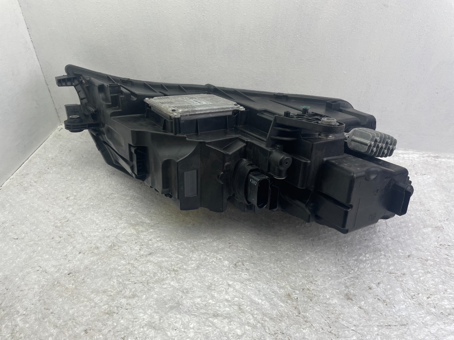 Original Skoda Octavia III LED Scheinwerfer links 5E1941015D8