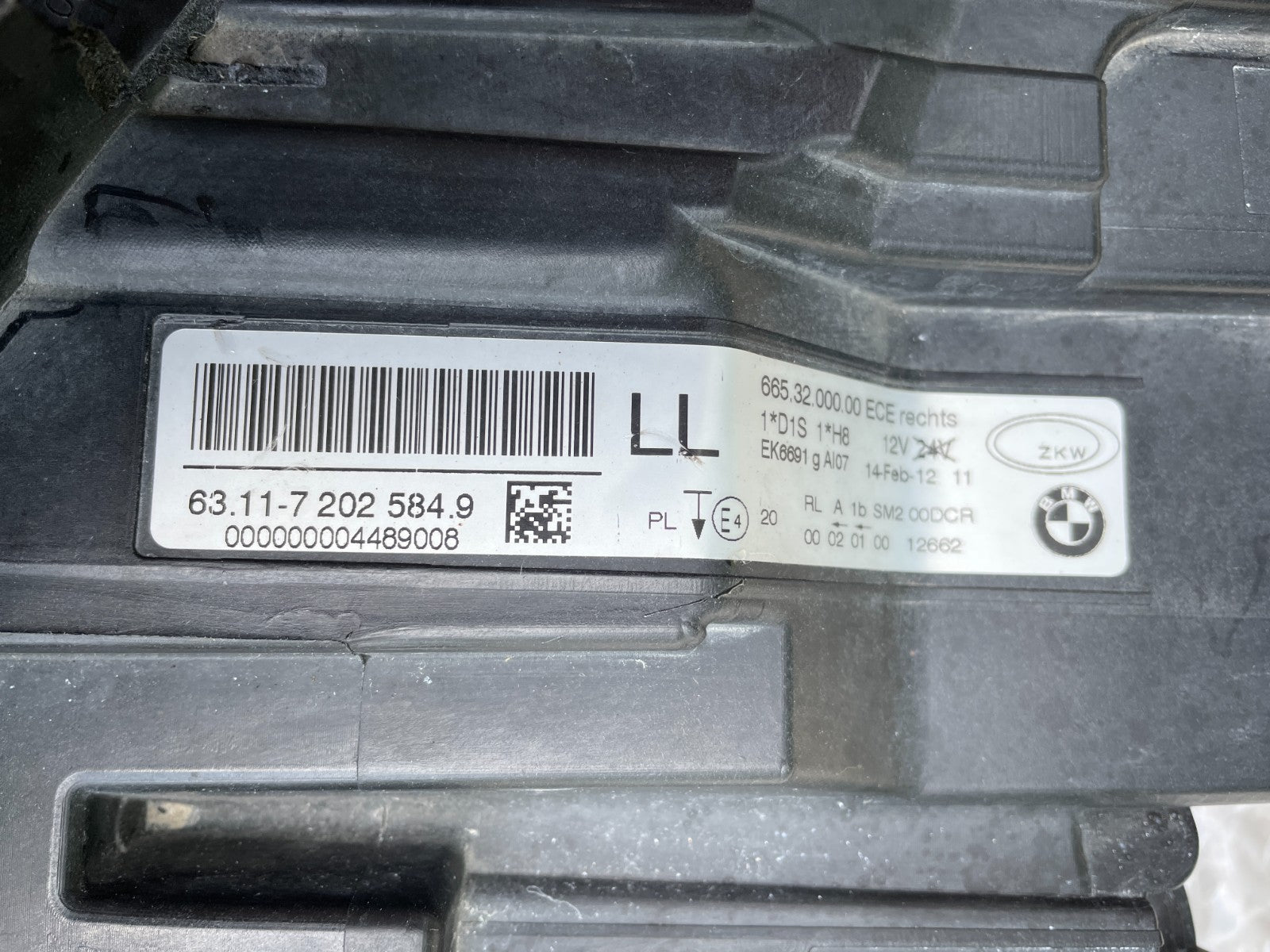 BMW 3er E90 Scheinwerfer Xenon rechts 72025844