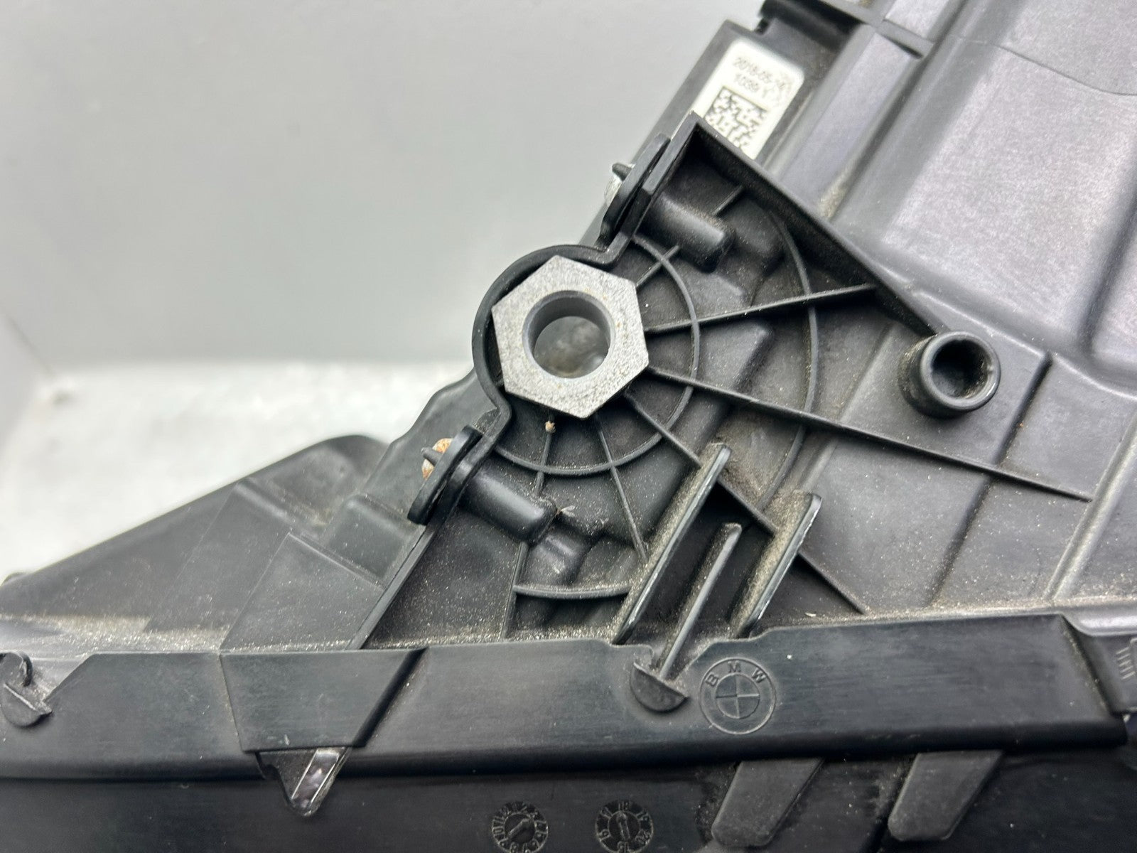 Original BMW 5er G30 G31 LED Scheinwerfer links 84991114