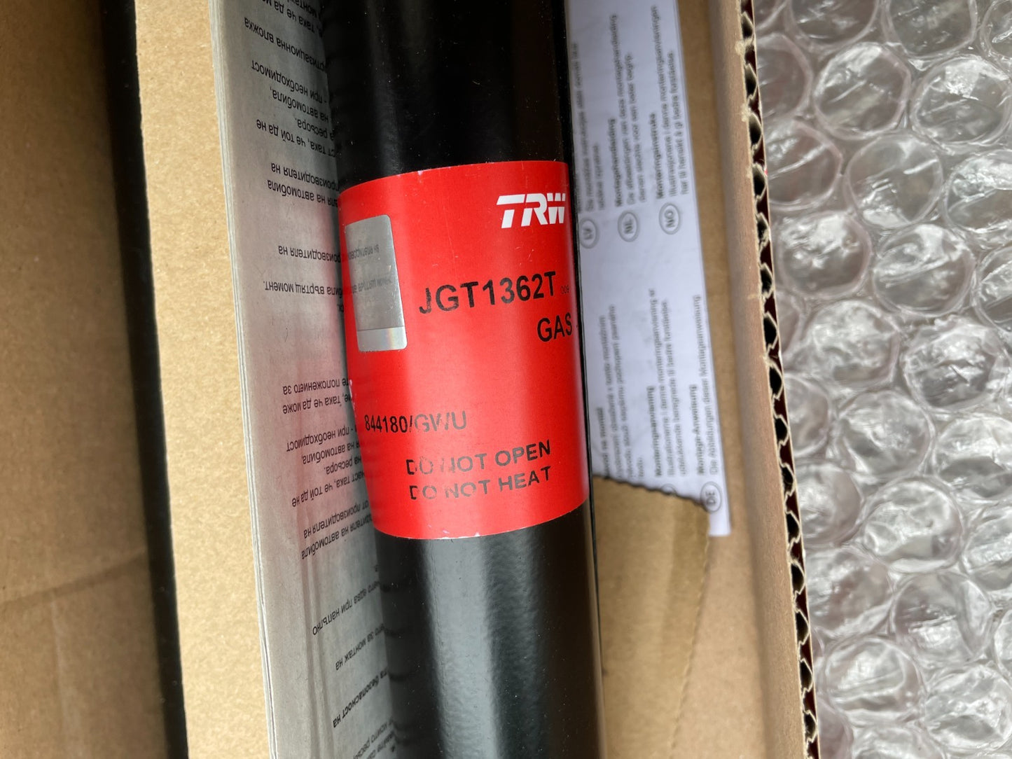 4x KAMOKA 2000463 Stoßdämpfer Vorne /  TRW TWIN JGT1362T Hinten für Mercedes GLK8