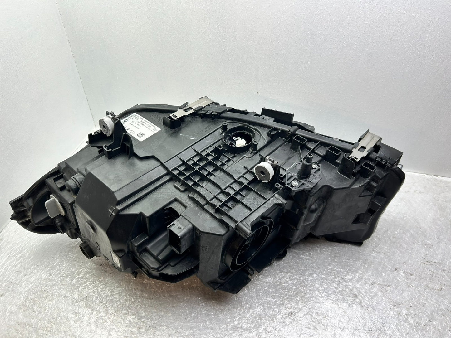 Original BMW 5er G30 G31 LED Scheinwerfer links 84991128