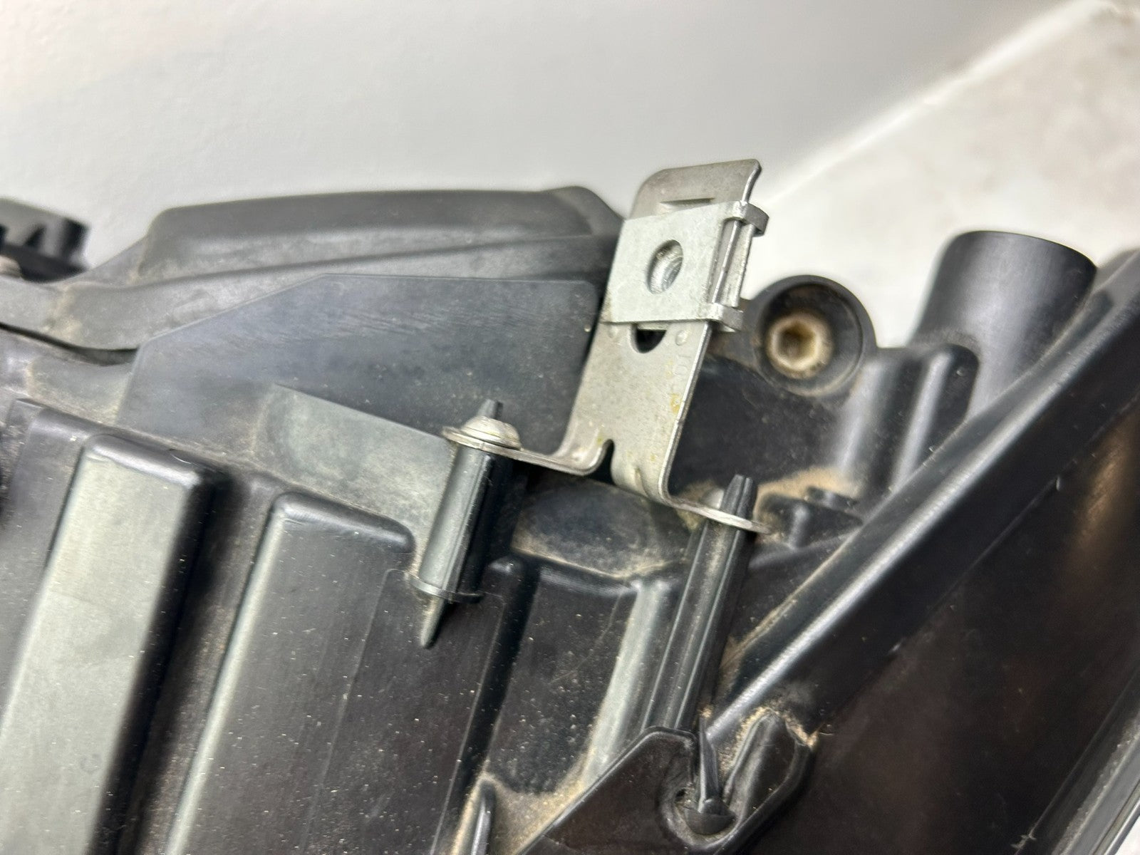 Original BMW 5er F10 F11 Bi-Xenon Scheinwerfer links 73439117