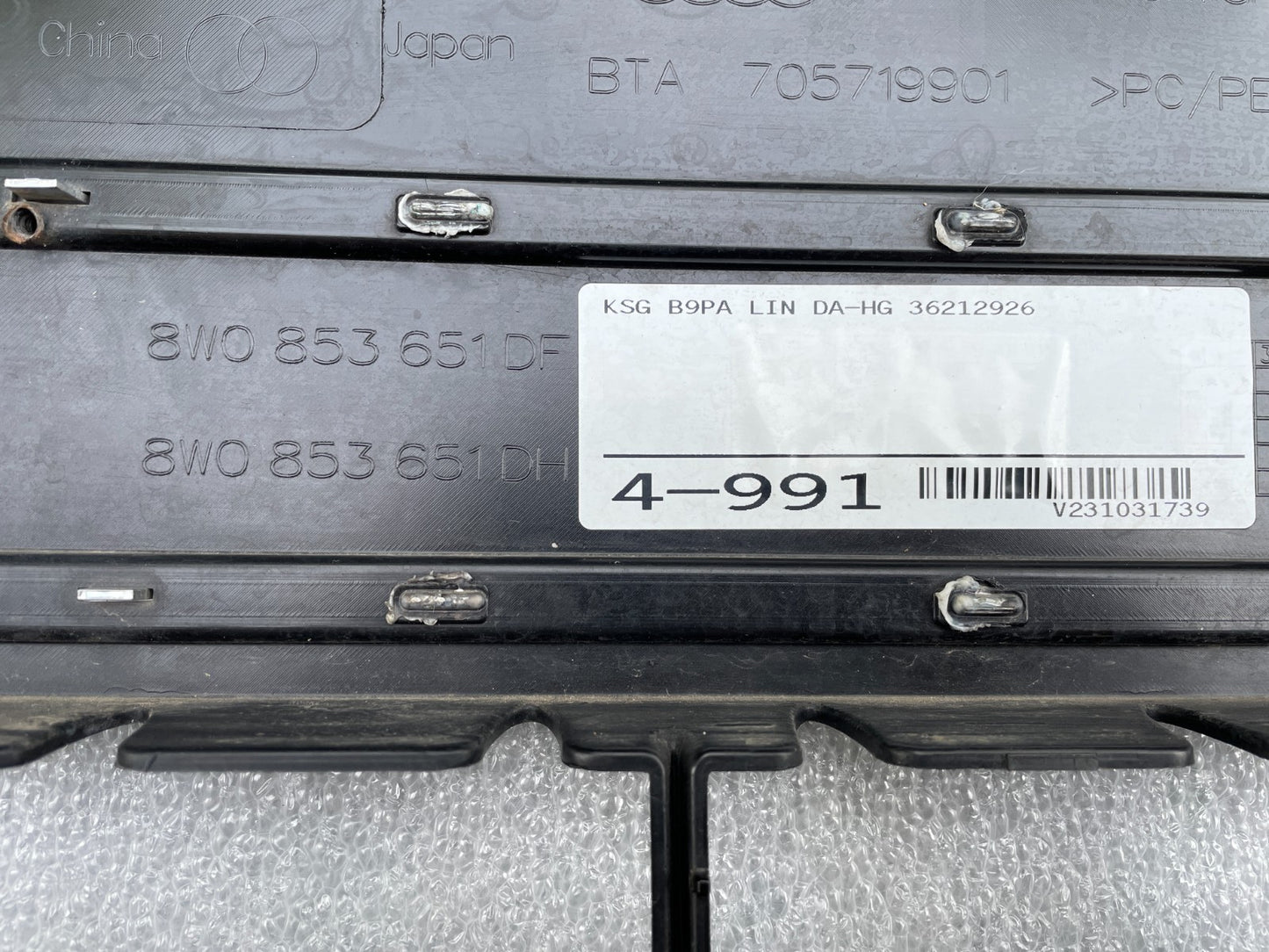 Original Audi A4 B9 8W Kühlergrill Frontgrill Gitter Grill 8W0853654DF7