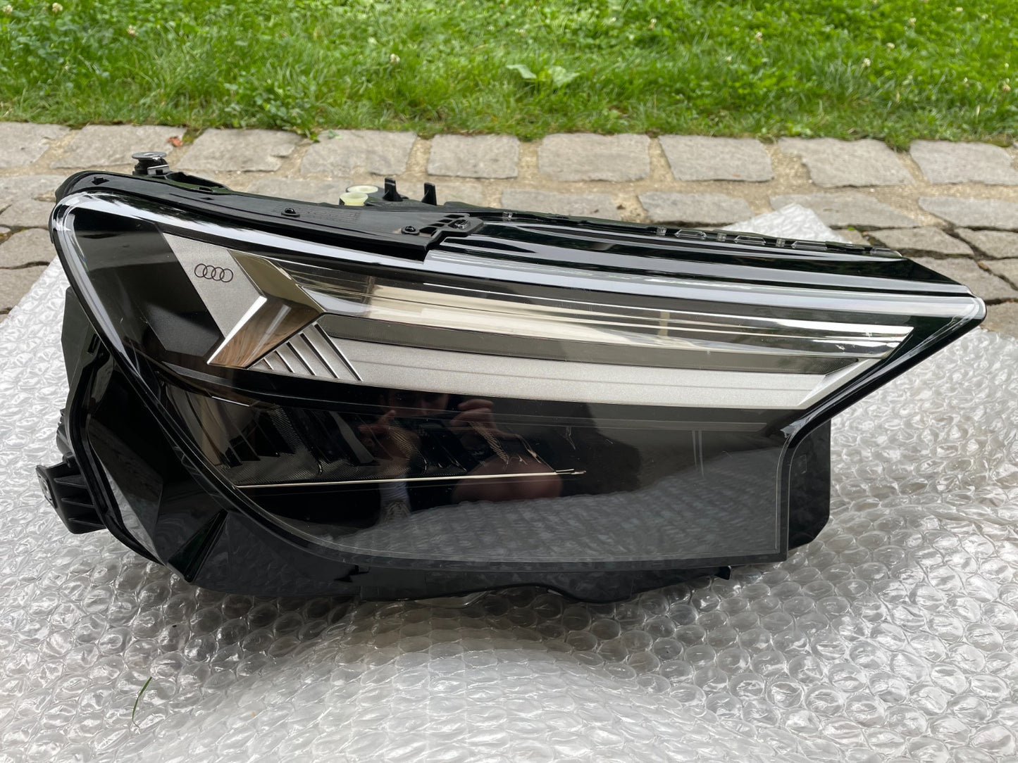 Original Audi Q4 E-tron Scheinwerfer rechts 89A941034D0