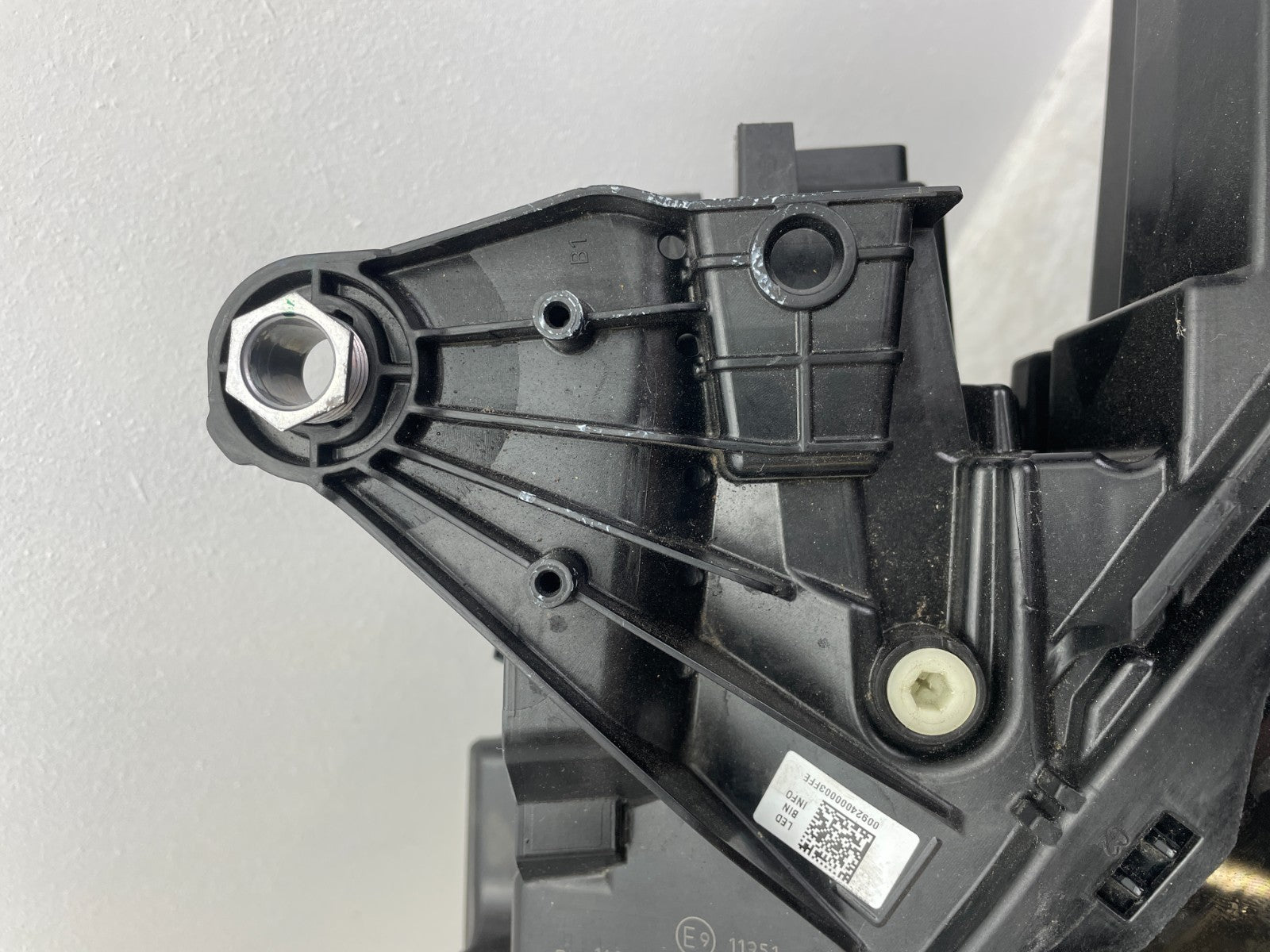 Original BMW 1er F70 LED Scheinwerfer links 5A32B457