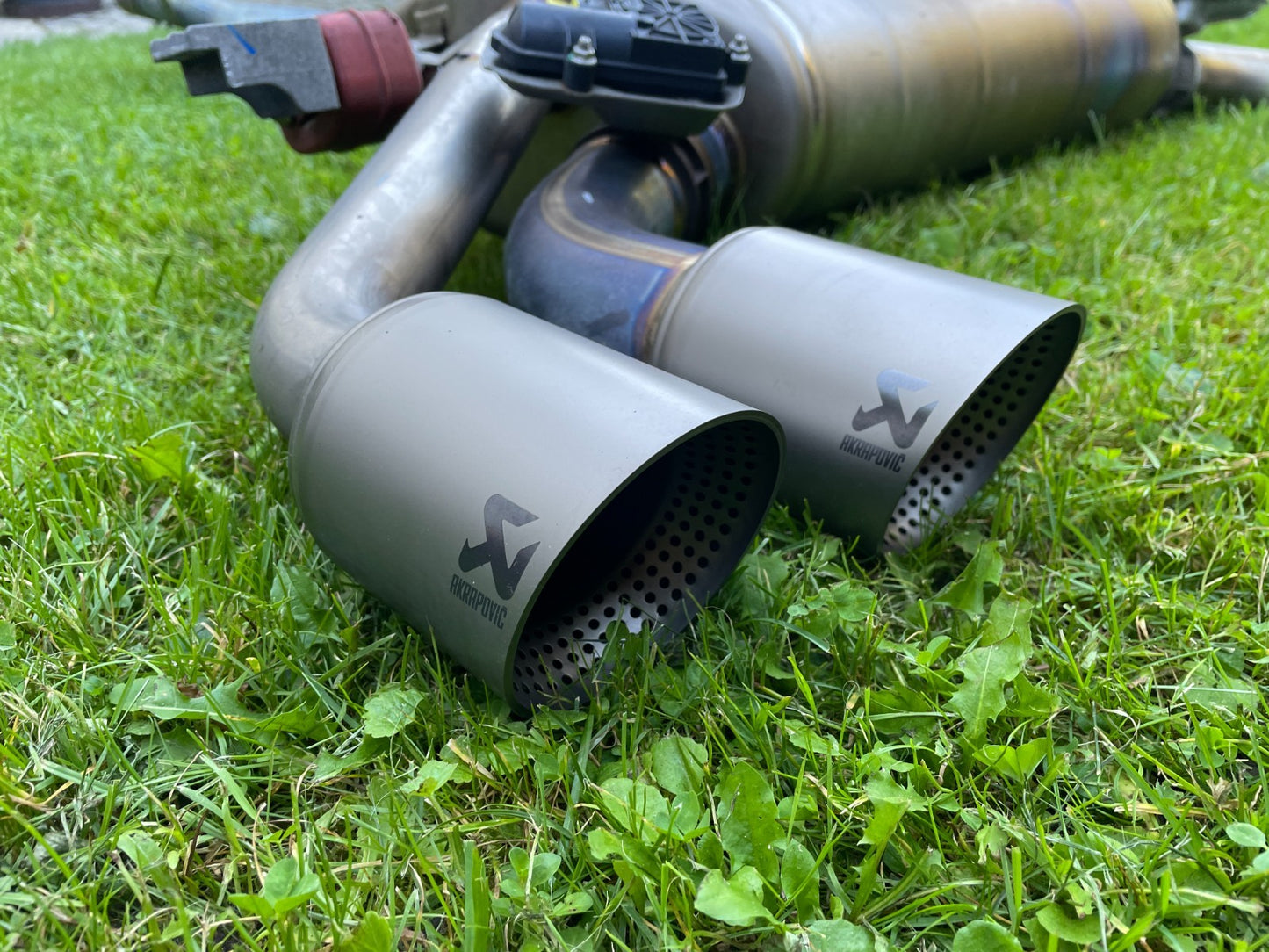 Original VW Golf 7 R Troc Akrapovic Abgasanlage Auspuff Titan 5Q6253611DK4