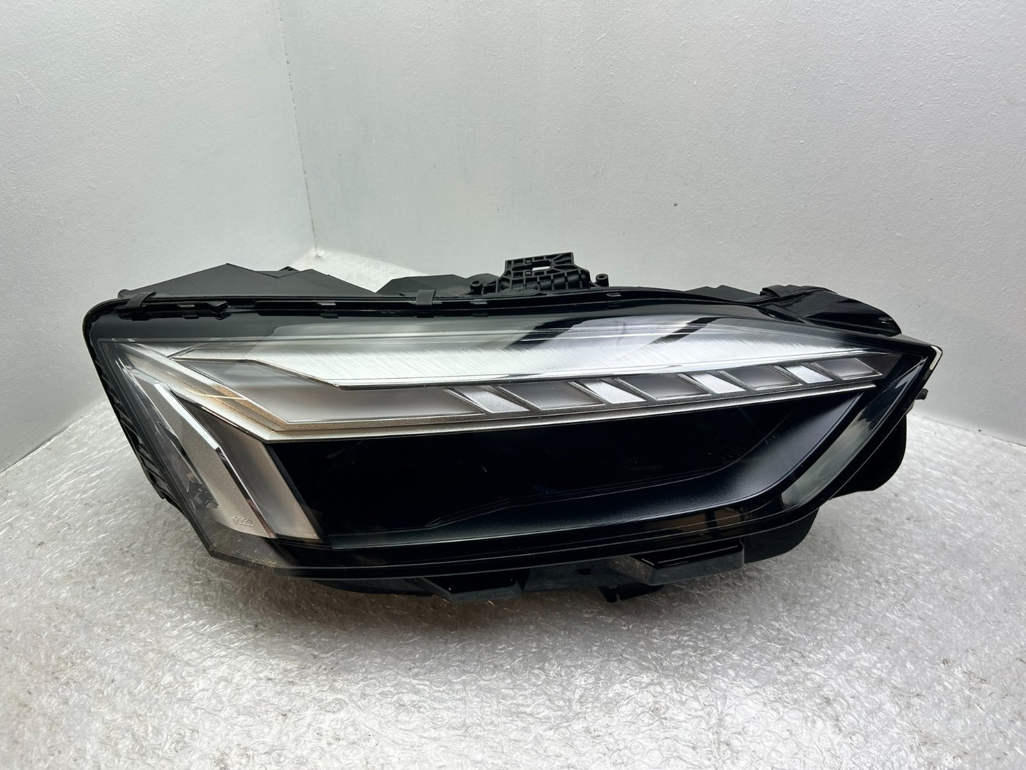 Original Audi A5 8W LED Matrix Scheinwerfer rechts 8W69410400