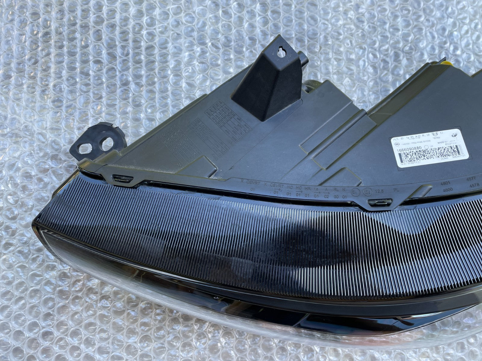 Original Opel Grandland X Scheinwerfer links 16660908805