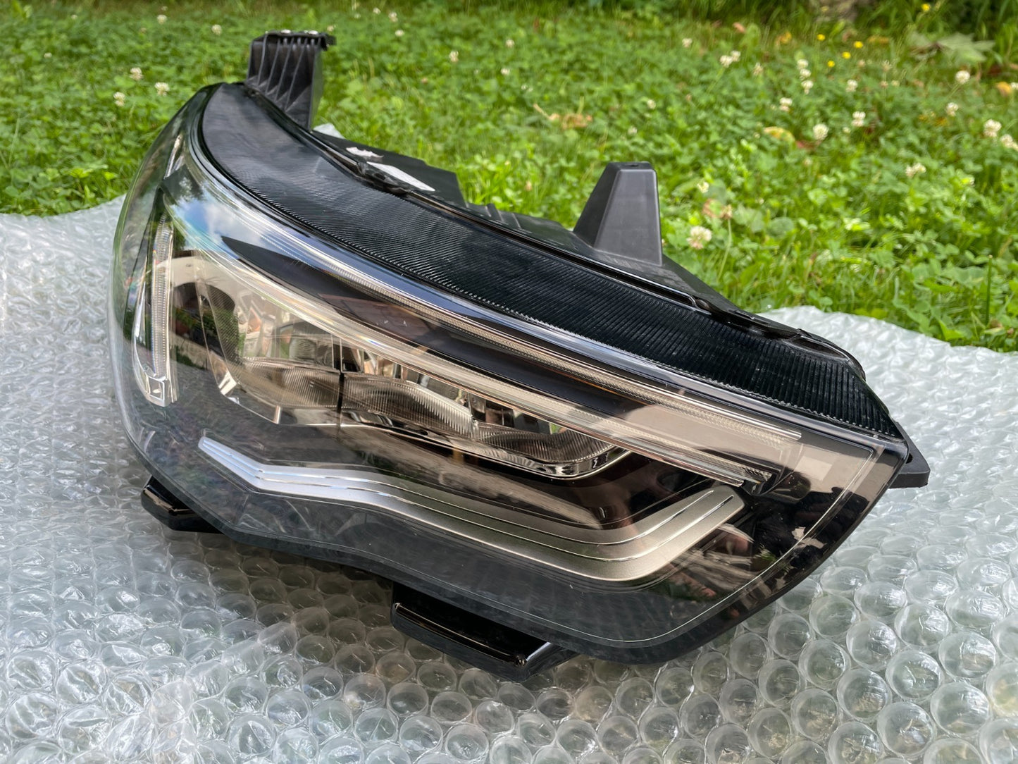 Original Opel Grandland Scheinwerfer rechts YP001626801