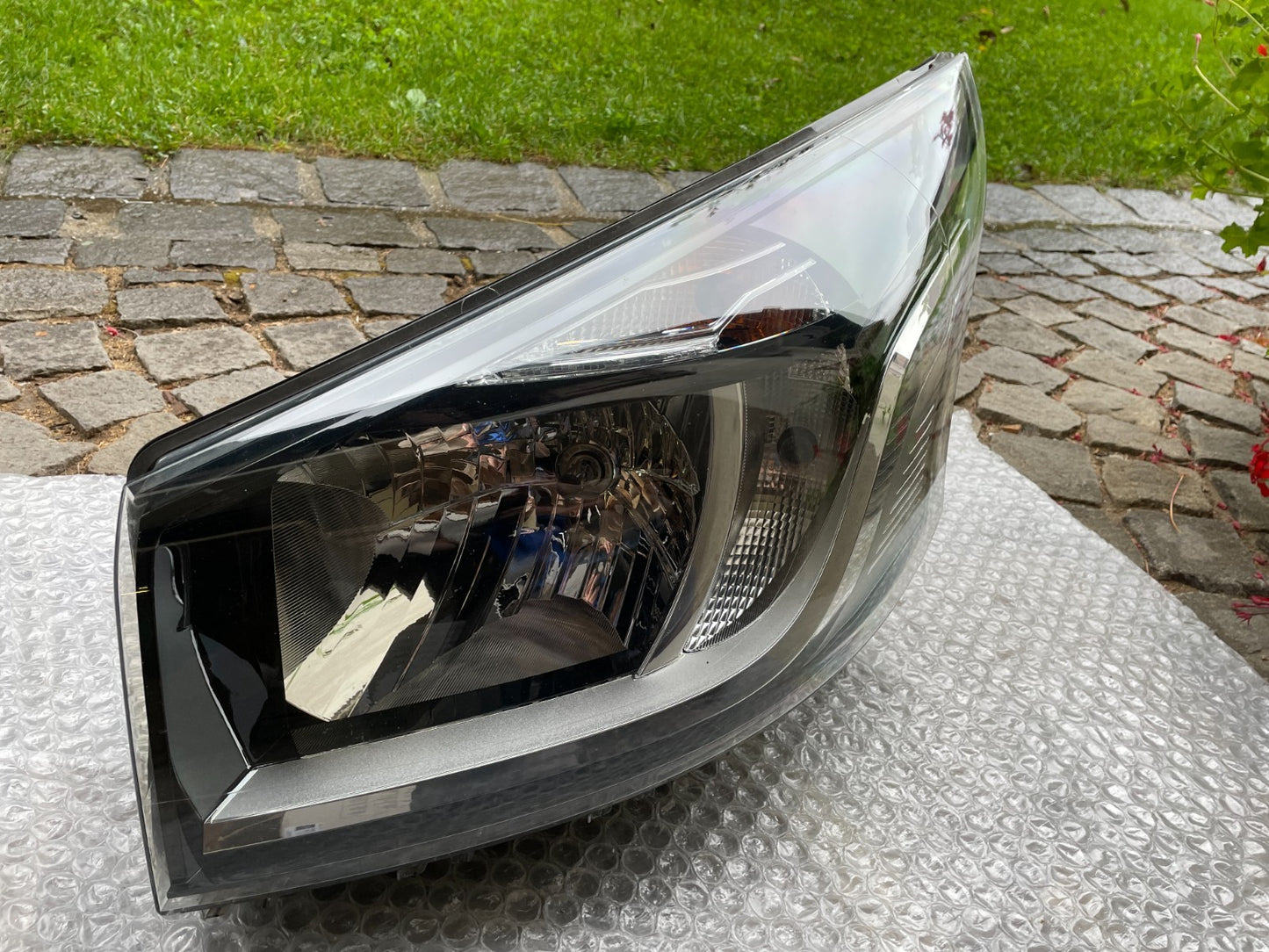 Original Renault Trafiac II Halogen Scheinwerfer links 260608912R2