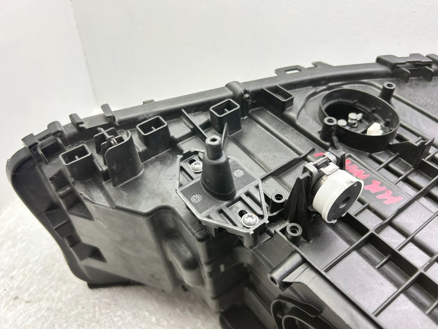 Original BMW 5er G30 G31 LED Scheinwerfer links 849911110