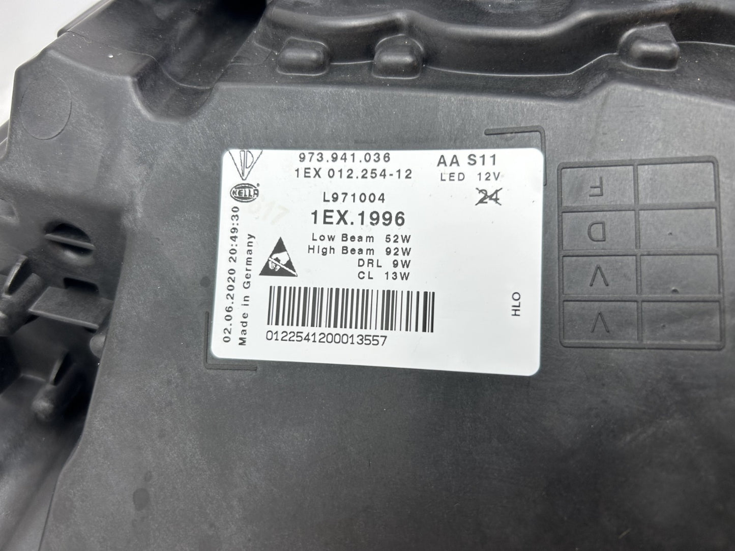 Original Porsche Cayenne LED Matrix Scheinwerfer rechts 9Y0941036J14