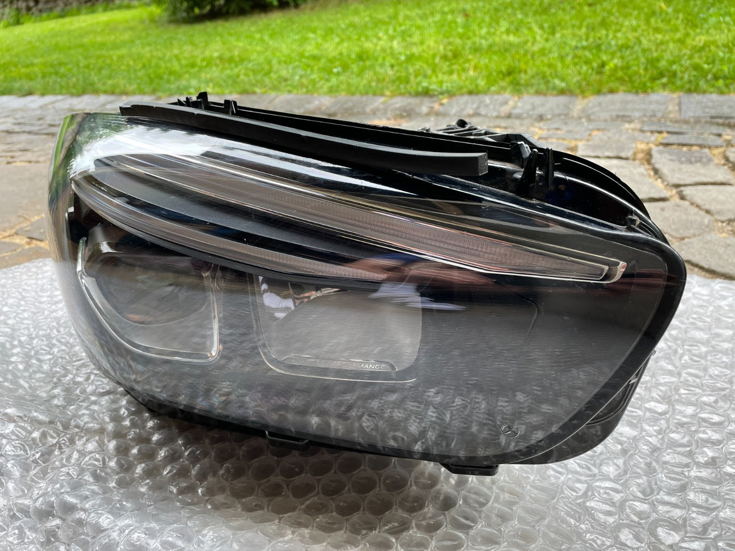 Original Mercedes B-Klasse W247 Scheinwerfer rechts A24790626031