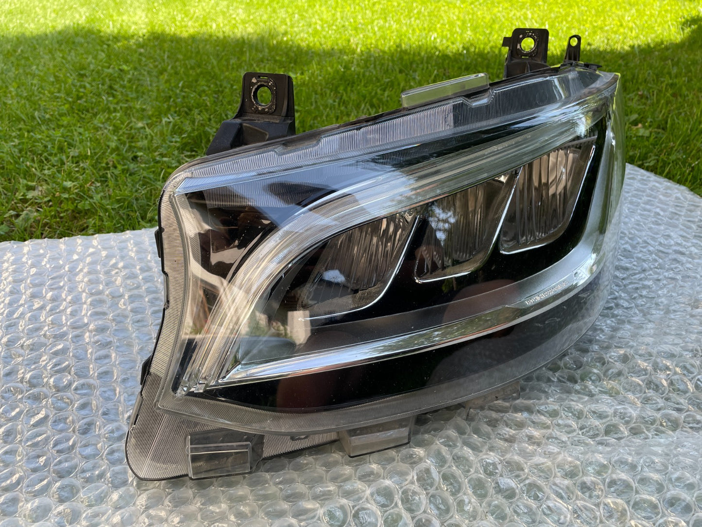 Original Mercedes Sprinter W910 LED Scheinwerfer links A91090671002