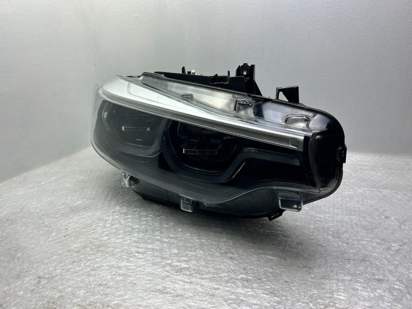 BMW M3 F80 M4 F82 F83 F32 F33 F36 Adaptive LED Scheinwerfer rechts 87387061