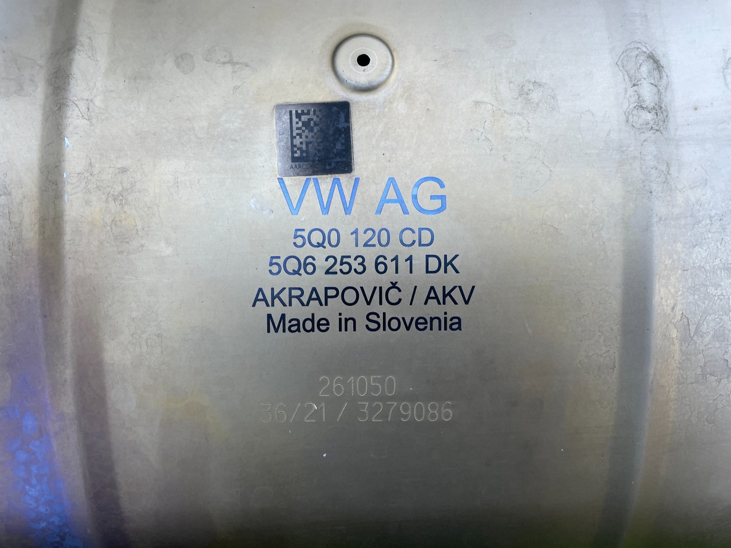 Original VW Golf 7 R Troc Akrapovic Abgasanlage Auspuff Titan 5Q6253611DK7