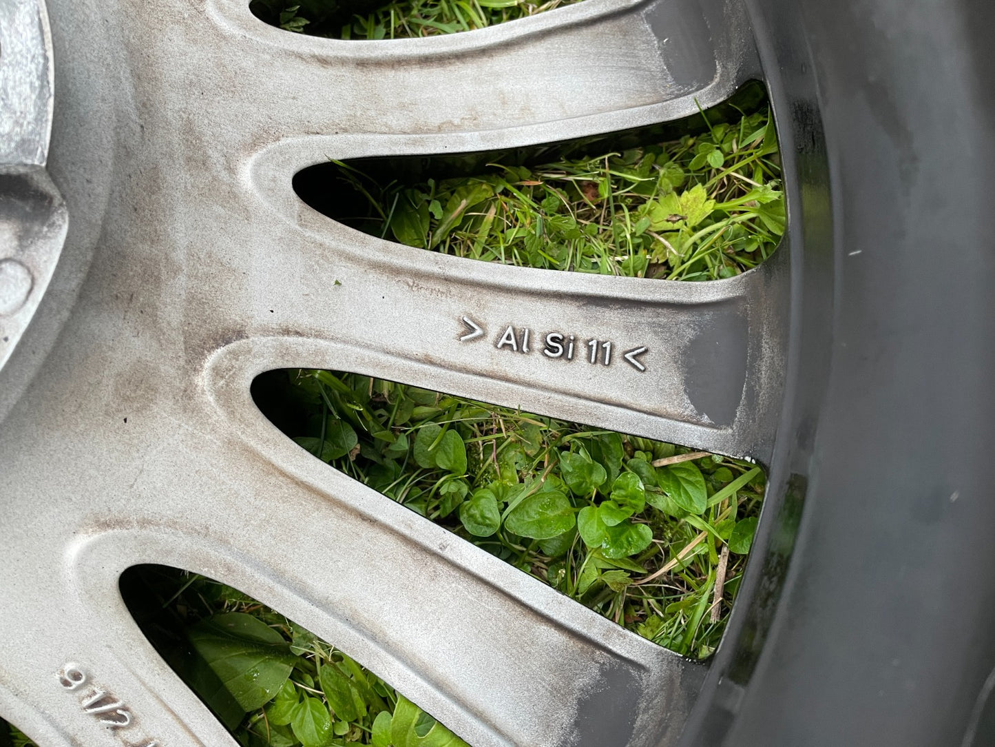 4x BMW 7er F01 F02 Alufelgen 8,5x19 ET25 9,5x19 ET39 6775404 677540516