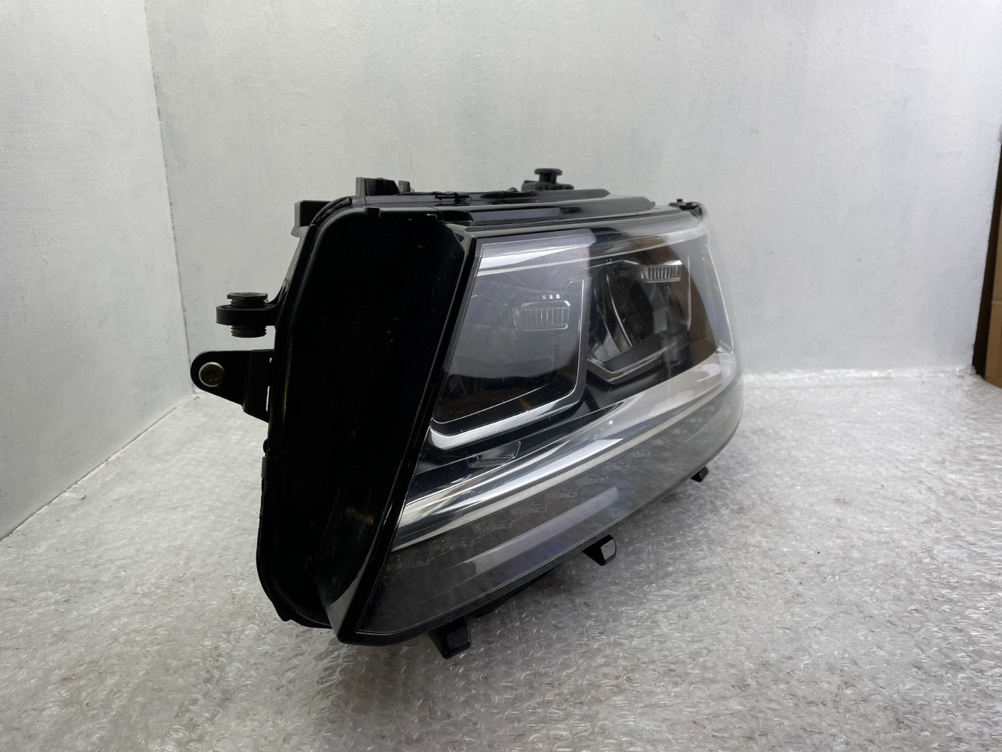 Original VW Tiguan LED Scheinwerfer links 5NB941035B2