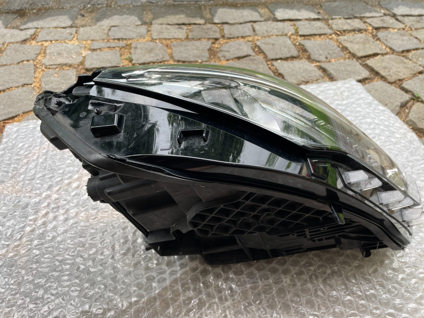 Original Mercedes CLA W118 LED Scheinwerfer rechts A118906260017