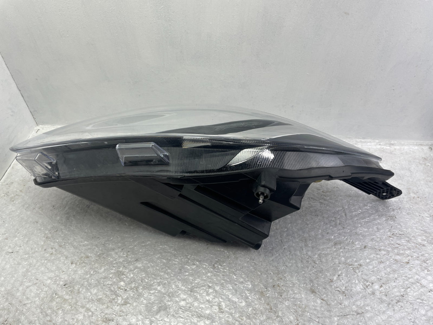 Original Ford Fiesta MK8 VIII Scheinwerfer links L1BB-13E015-AE8