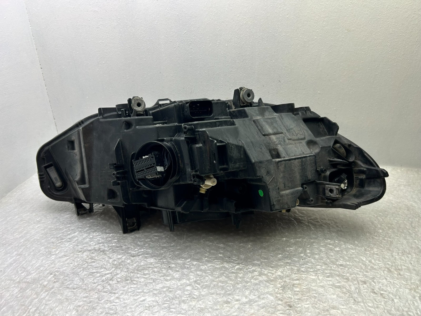 BMW M3 F80 M4 F82 F83 F32 F33 F36 Adaptive LED Scheinwerfer links 74762117