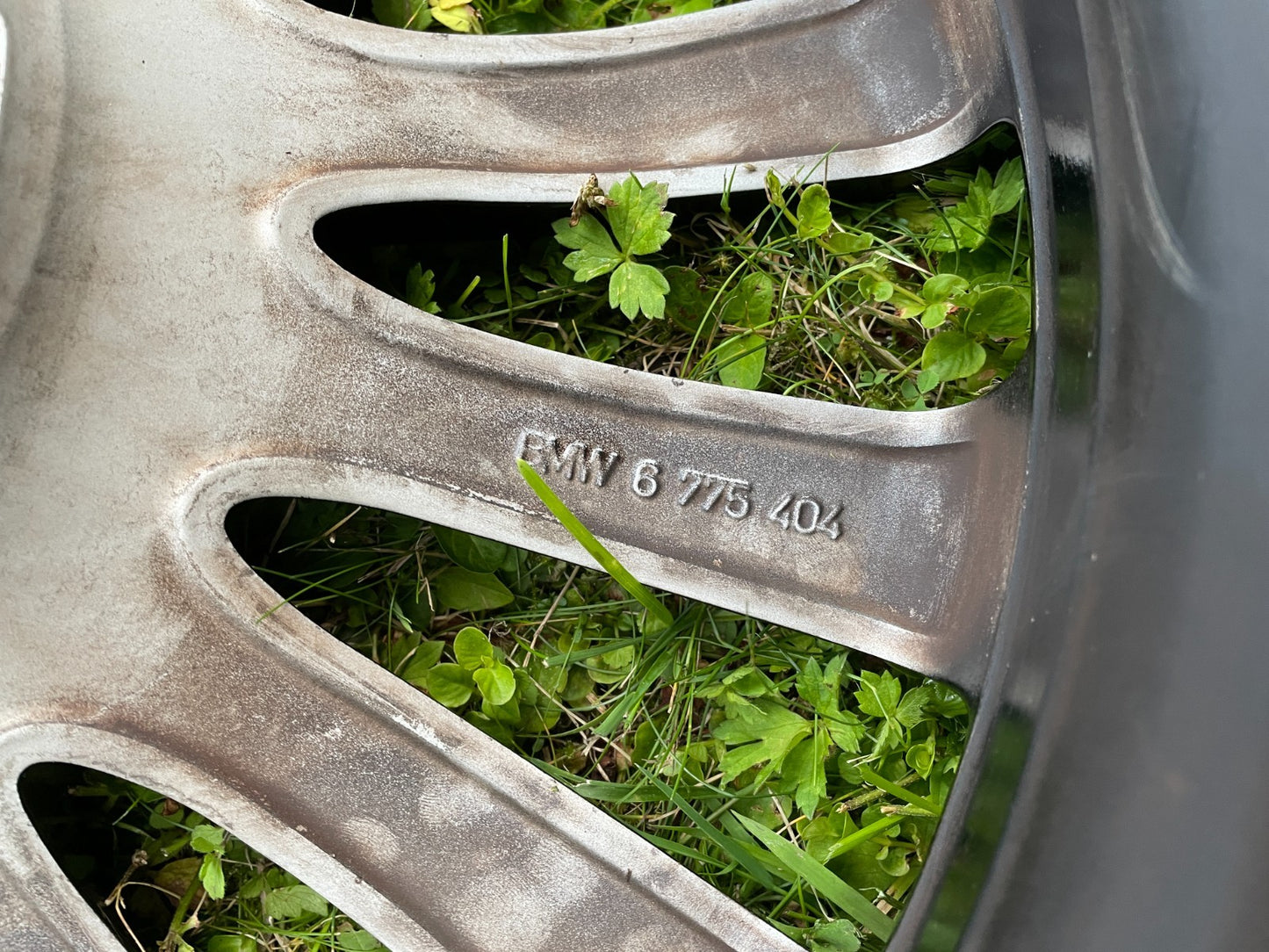 4x BMW 7er F01 F02 Alufelgen 8,5x19 ET25 9,5x19 ET39 6775404 677540520