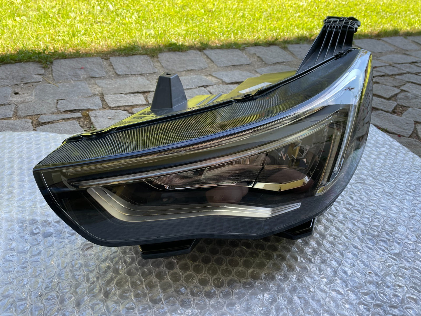 Original Opel Grandland X Scheinwerfer links 16660908802