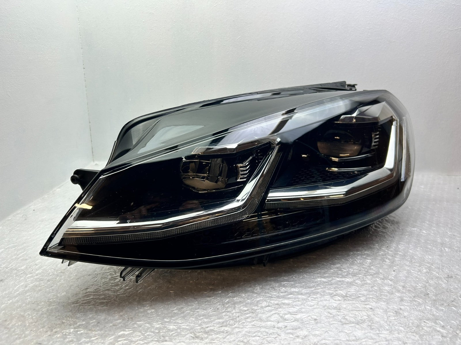 Original VW Golf 7 VIII 5G LED Scheinwerfer links 5G19410811