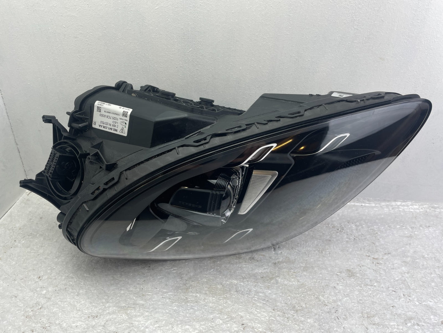 Original Porsche 718 982 GT4 Boxster Cayman Scheinwerfer LED rechts 982941036AA7