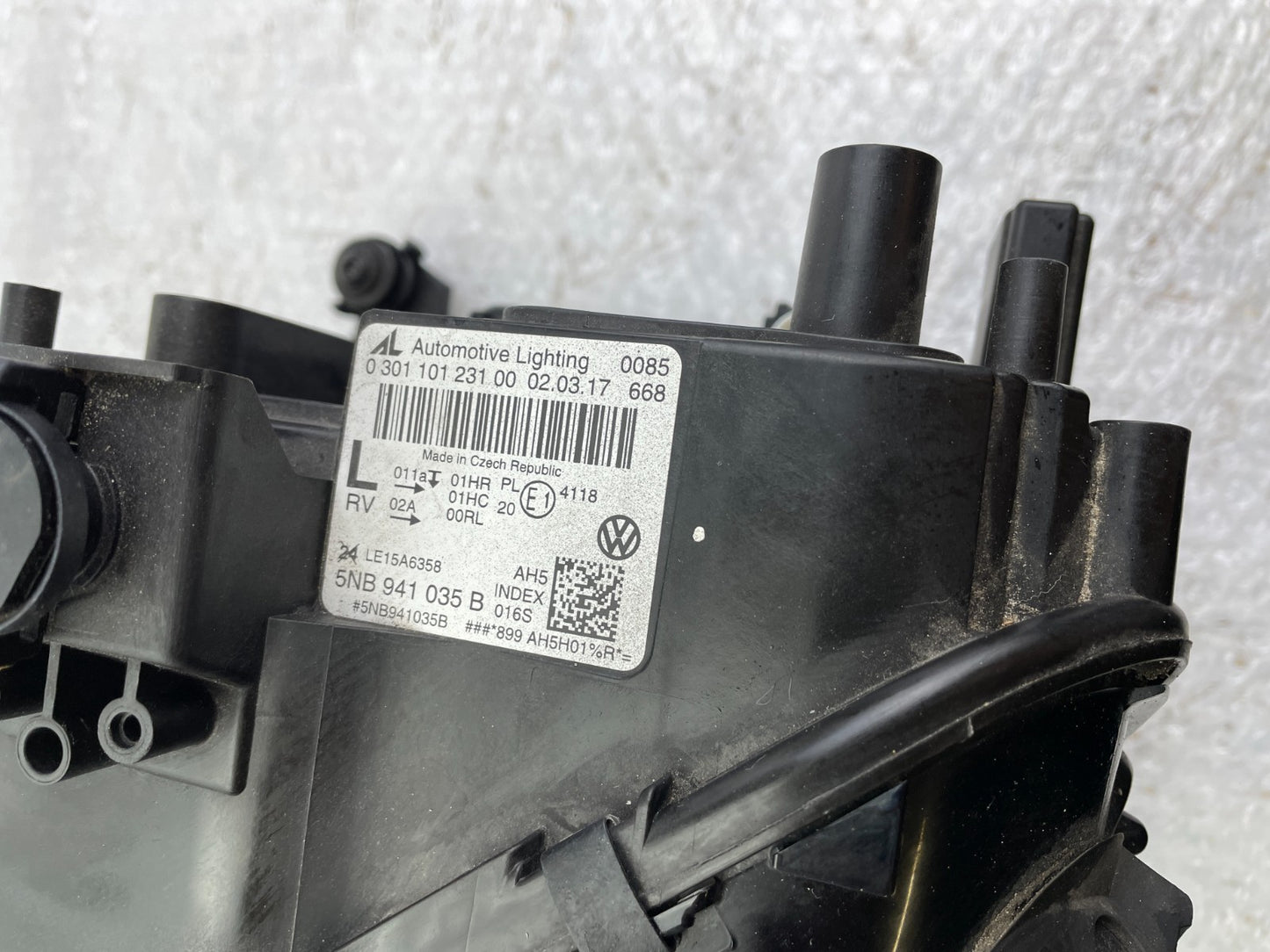 Original VW Tiguan LED Scheinwerfer links 5NB941035B4