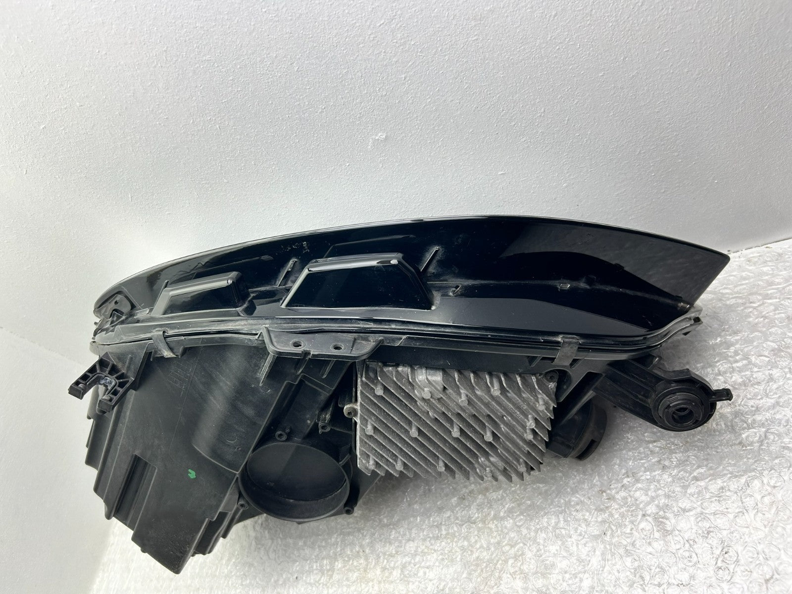 Original Audi A4 B9 8W LED Scheinwerfer rechts 8W0941036E17