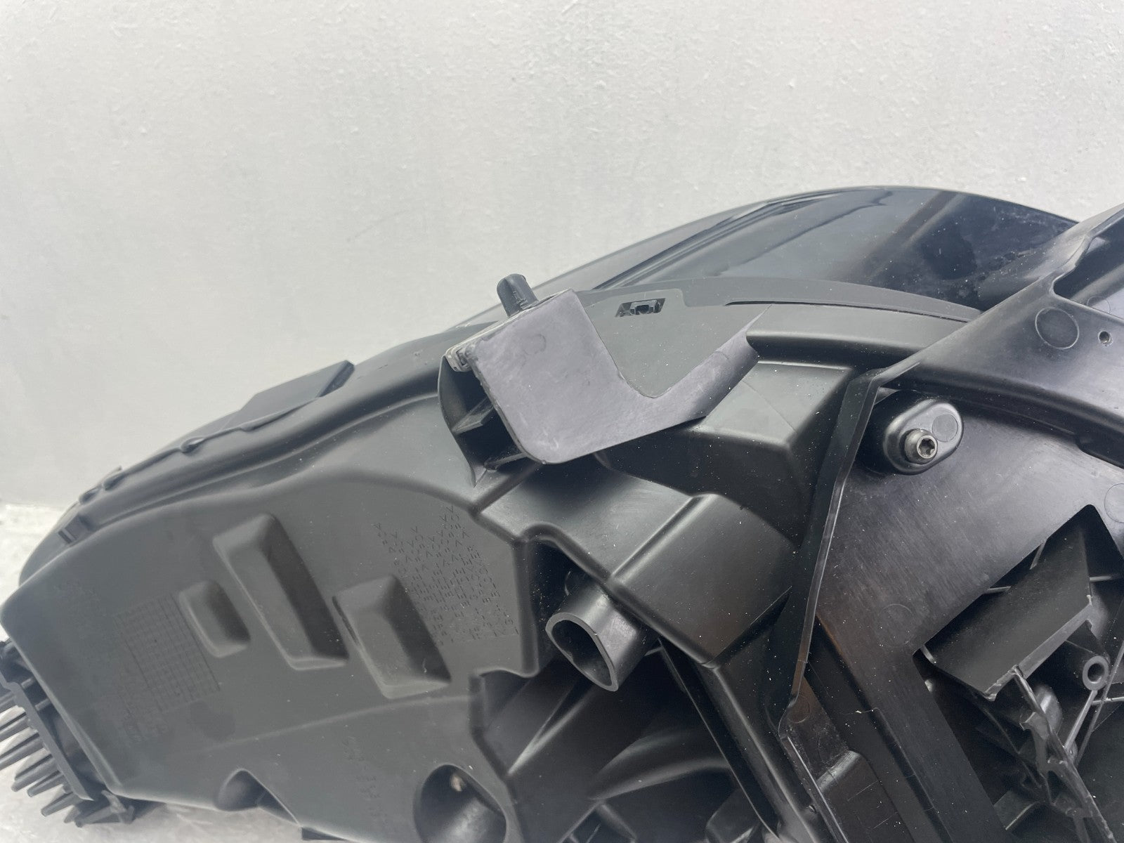 Original Tesla Model 3 LED Scheinwerfer rechts 1077376-00C7