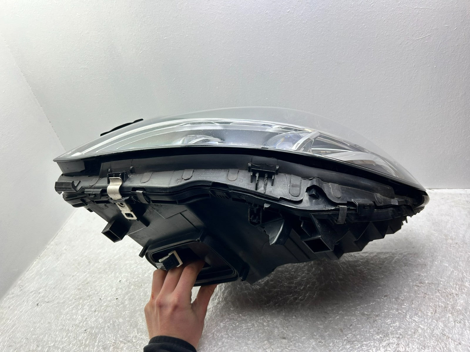 Original Mercedes C-Klasse W205 LED Scheinwerfer links A205906310413