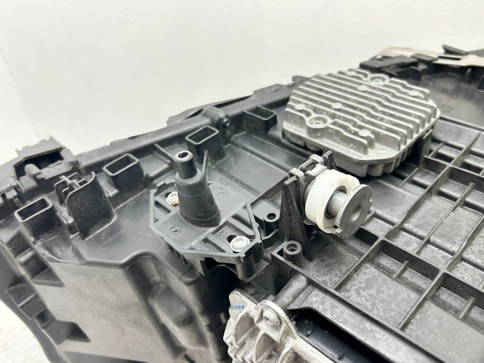 Original BMW 5er G30 G31 LED Scheinwerfer links 743918310