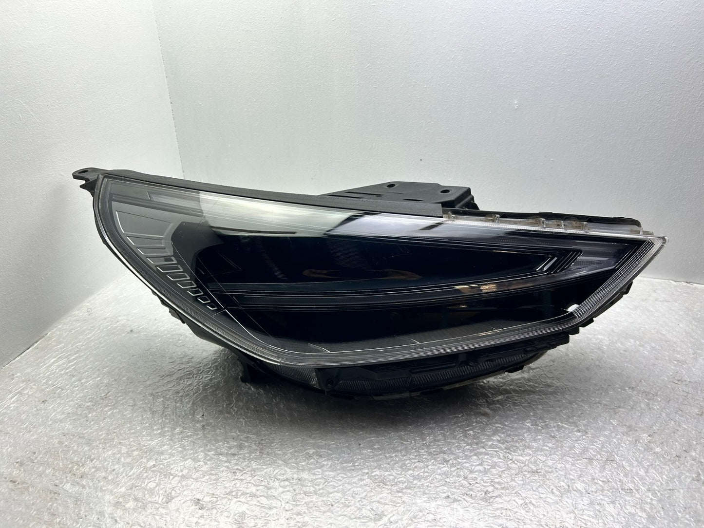 Original Hyundai i30 III LED Scheinwerfer rechts 92102G4600 92102G4XXXX0