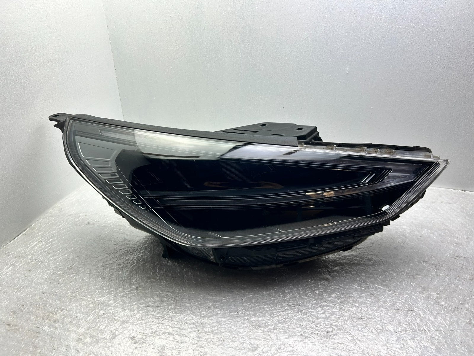 Original Hyundai i30 III LED Scheinwerfer rechts 92102G4600 92102G4XXXX0