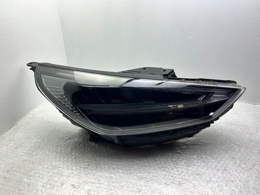 Original Hyundai i30 III LED Scheinwerfer rechts 92102G4600 92102G4XXXX0