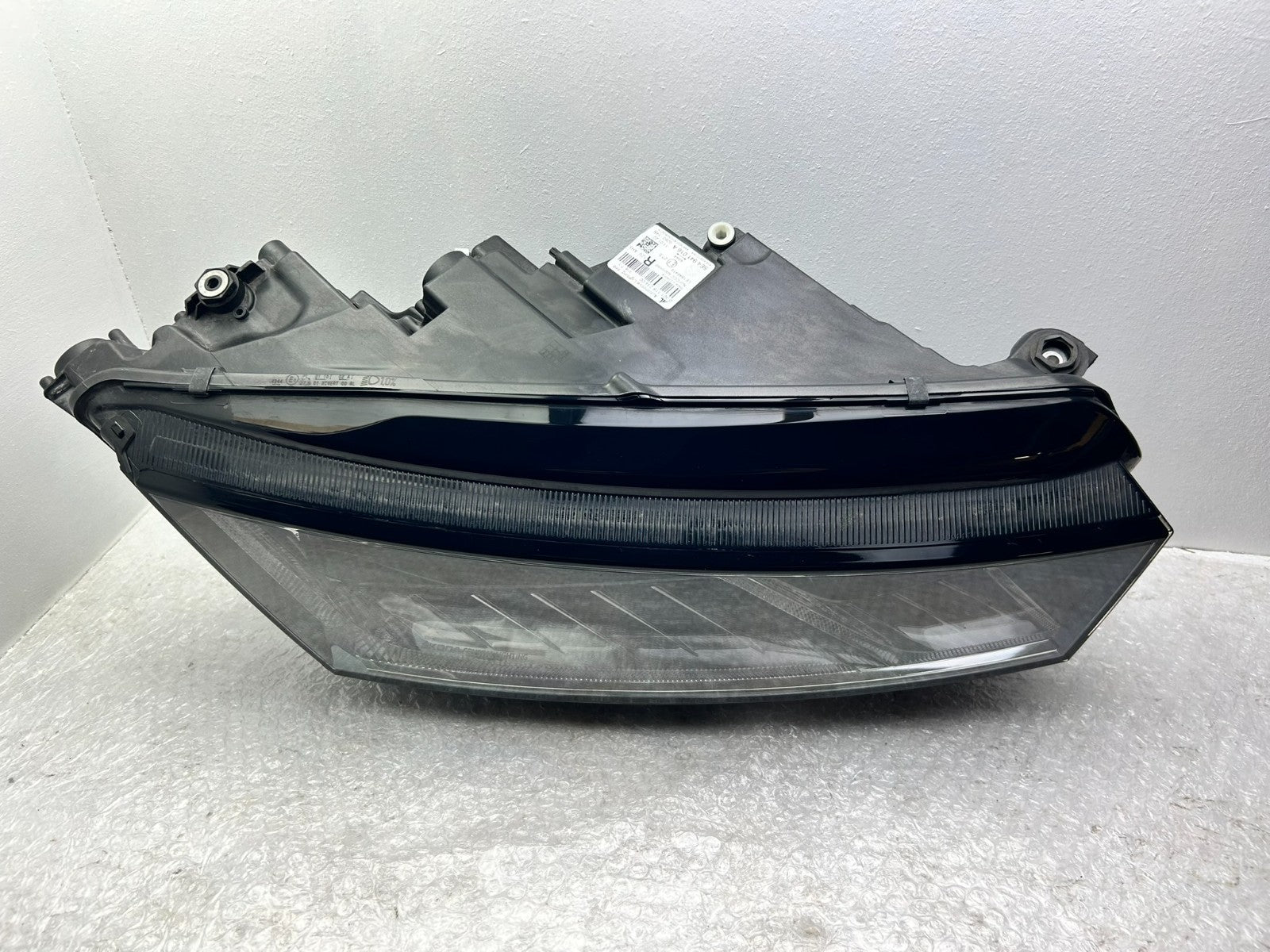 Original Skoda Octavia IV 4 LED Scheinwerfer rechts 5E4941016A3