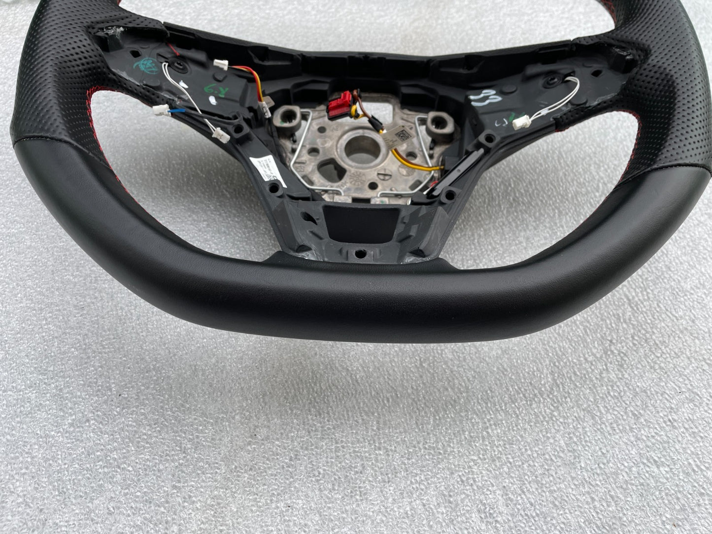 Original VW Golf VIII 8 Multifunktionslenkrad rot Leder 5H0959542C2